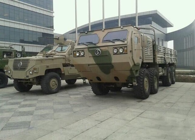 軍用輪胎